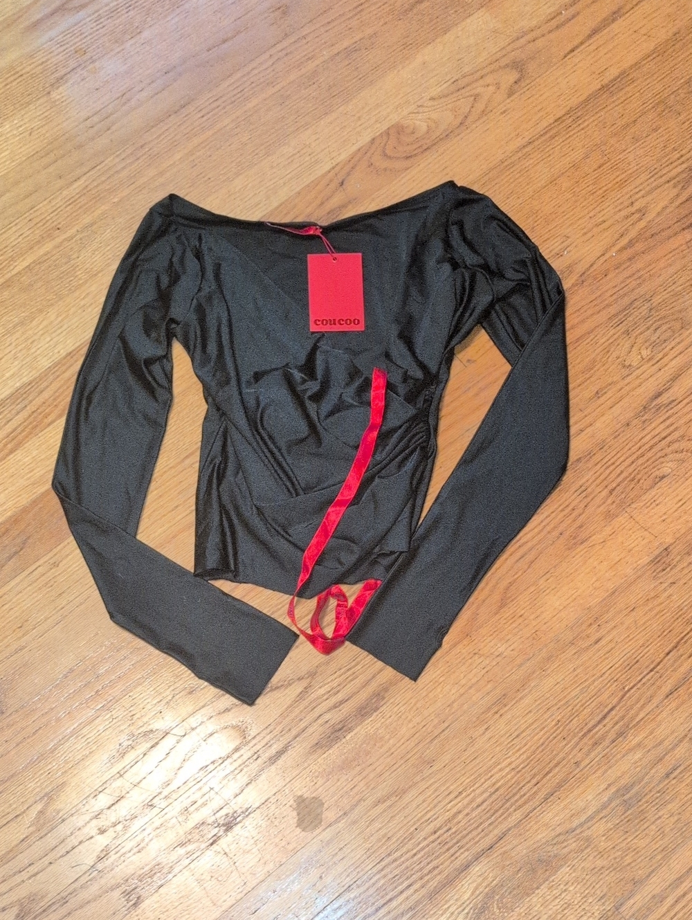 COOLCOO Black Long-Sleeve Bandeau Wrap Top with Red Ribbon